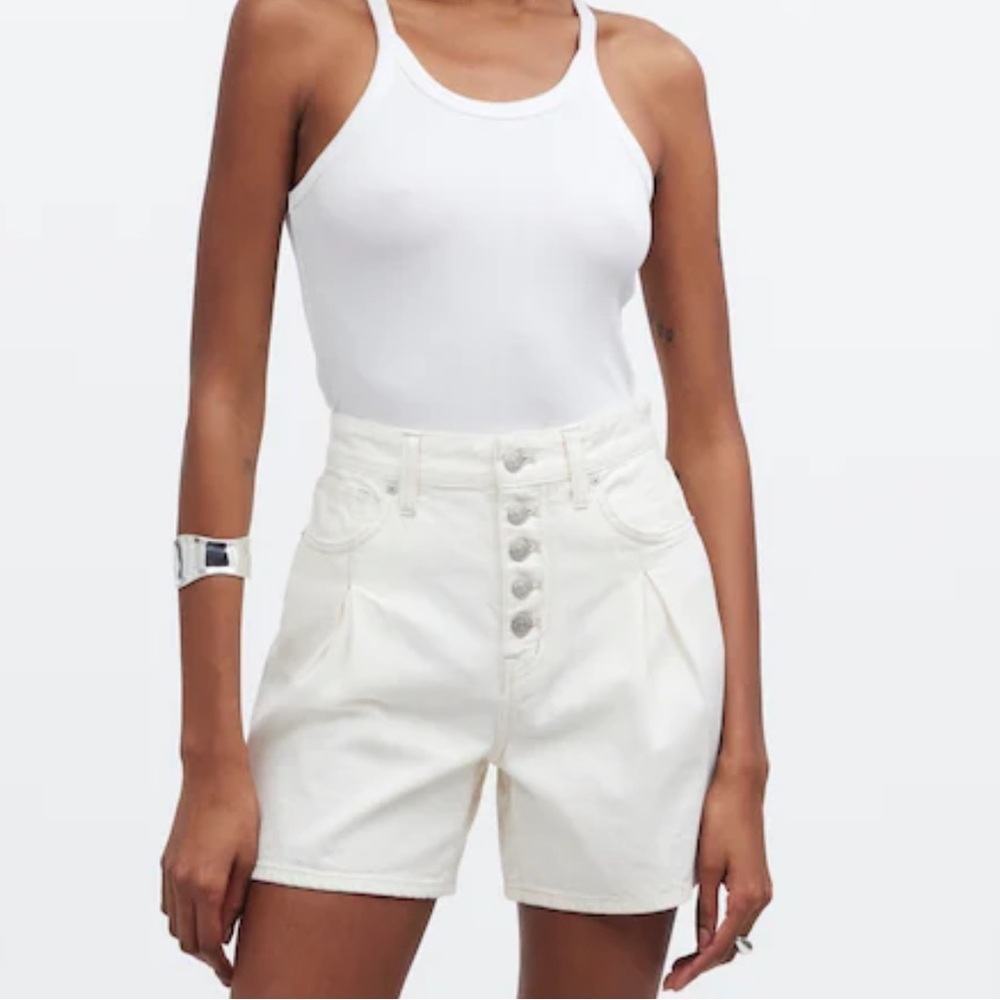 Madewell The '90s Mid-Length Jean Short in Vintage Canvas: Button Front Edition